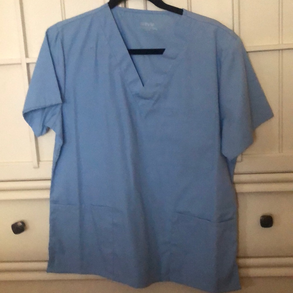 Scrub top